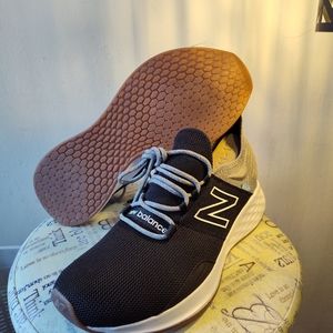 New Balance Fresh Foam Roav 1 Running
